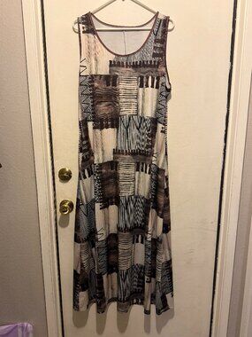 Brown Flowy Sleeveless Maxi Dress XL w/pockets